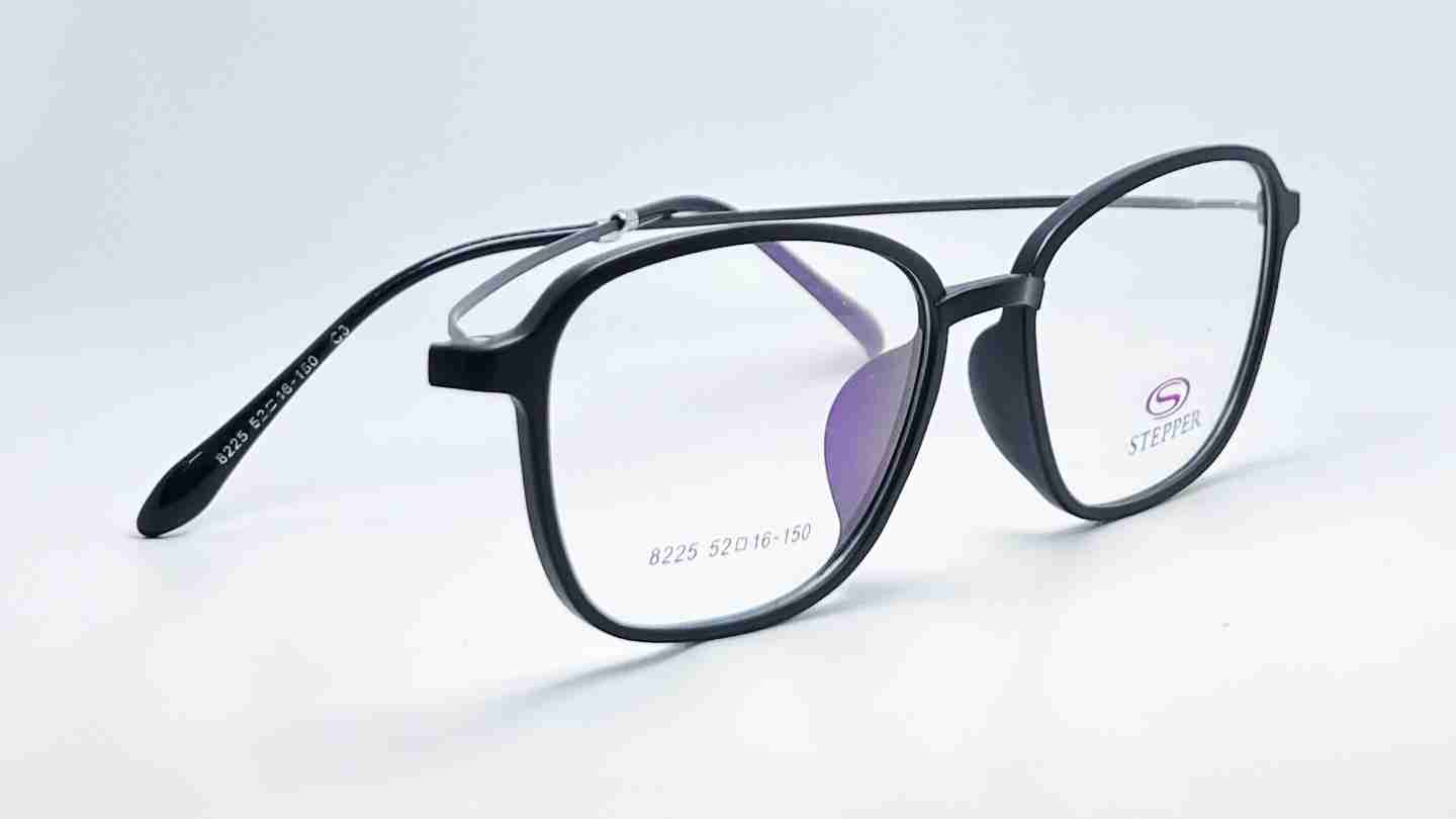 Stepper 8225