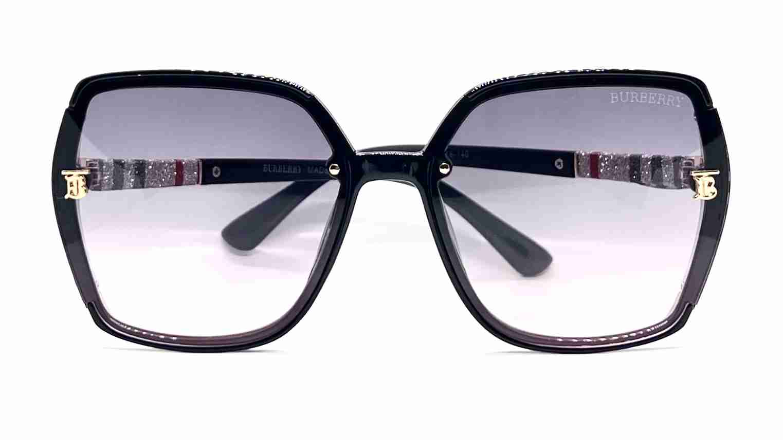 Burberry 8271