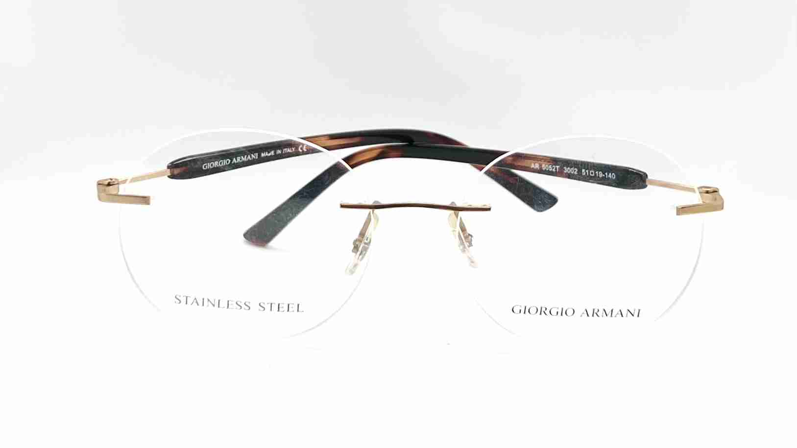 Giorgio Armani 5052