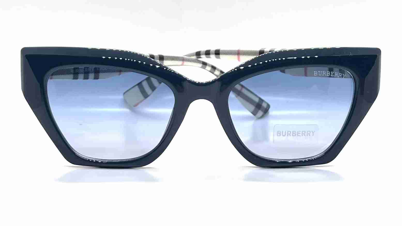 Burberry 2216