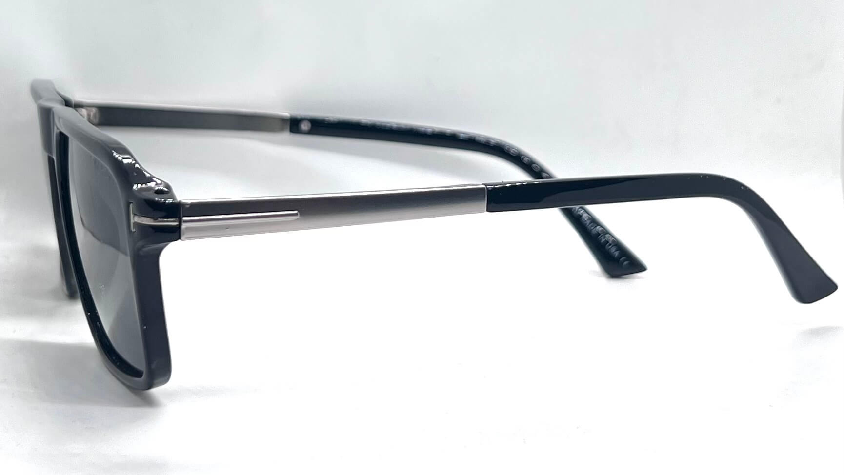 TF 12045 Polarized