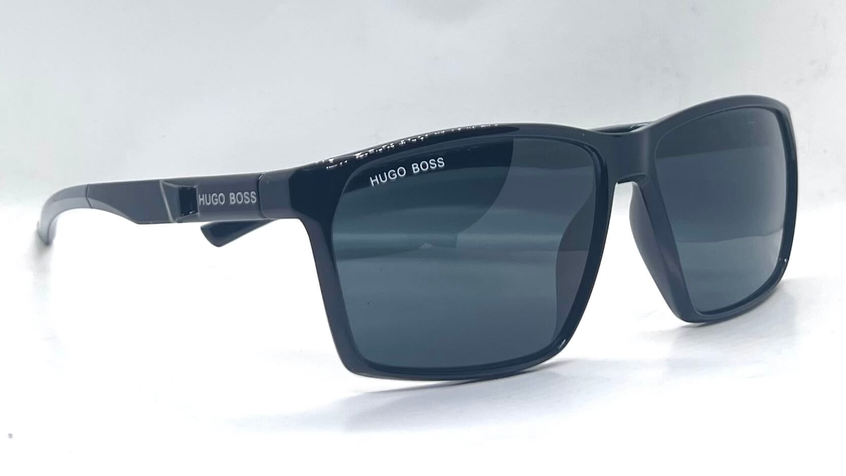 Hugo Boss 210 Glass Lens