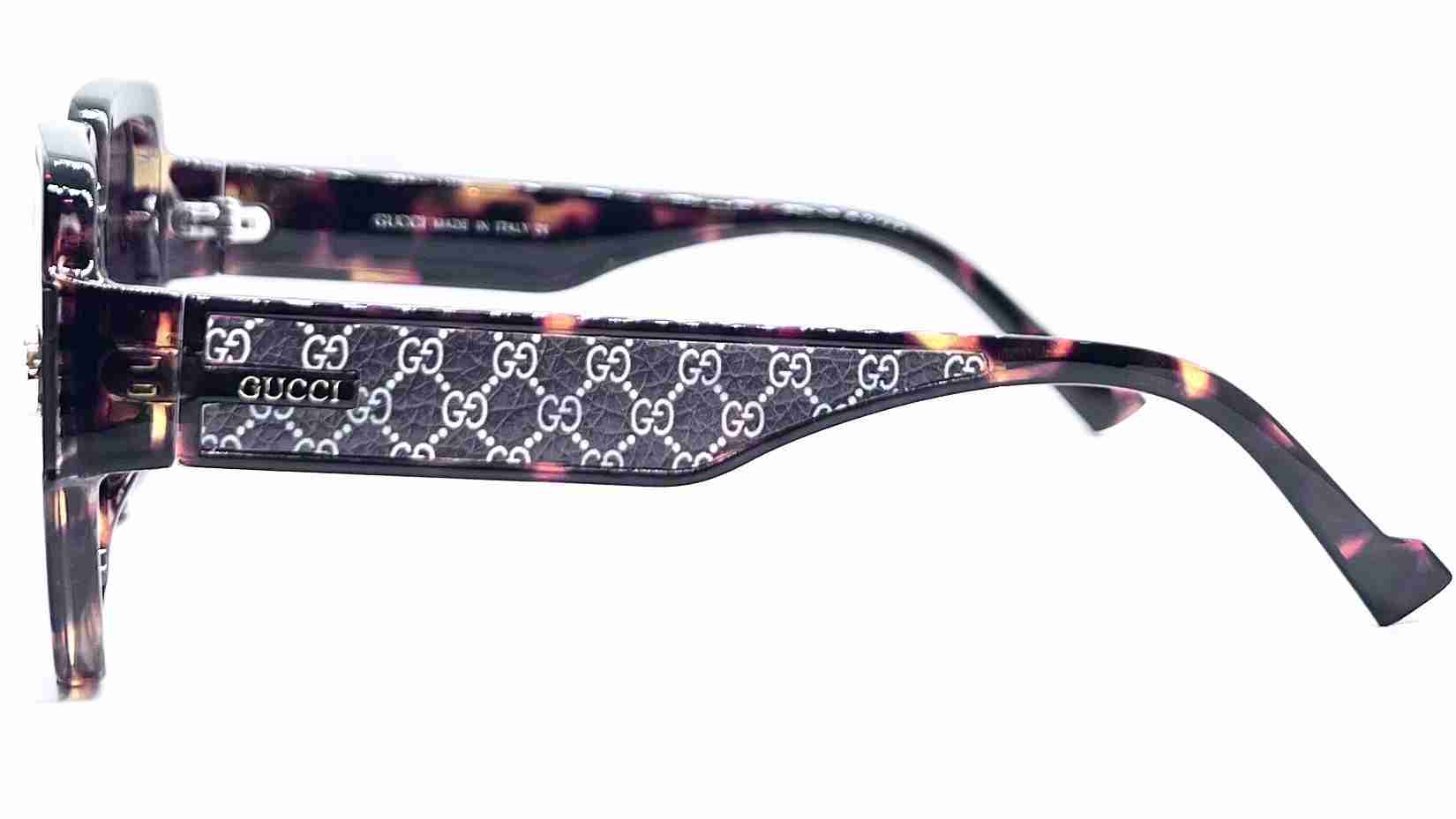 Gucci 8302