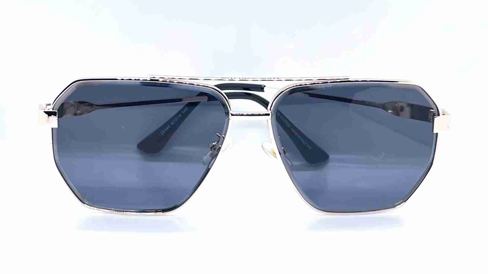 Louis Vuitton 22349
