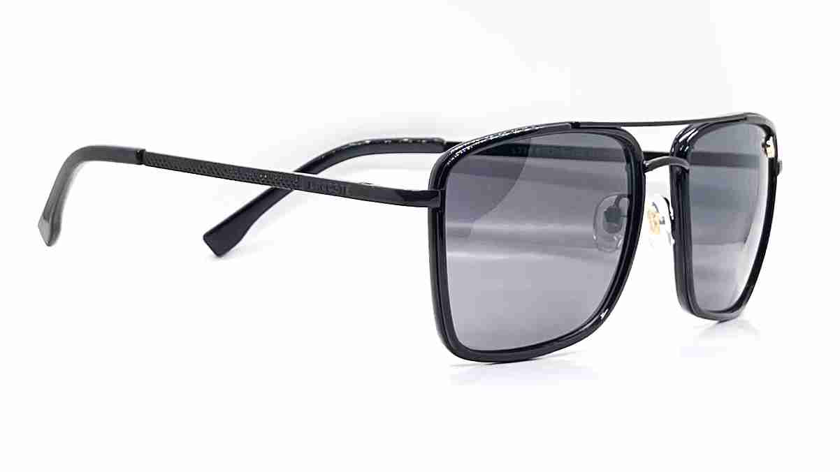 Lacoste 138