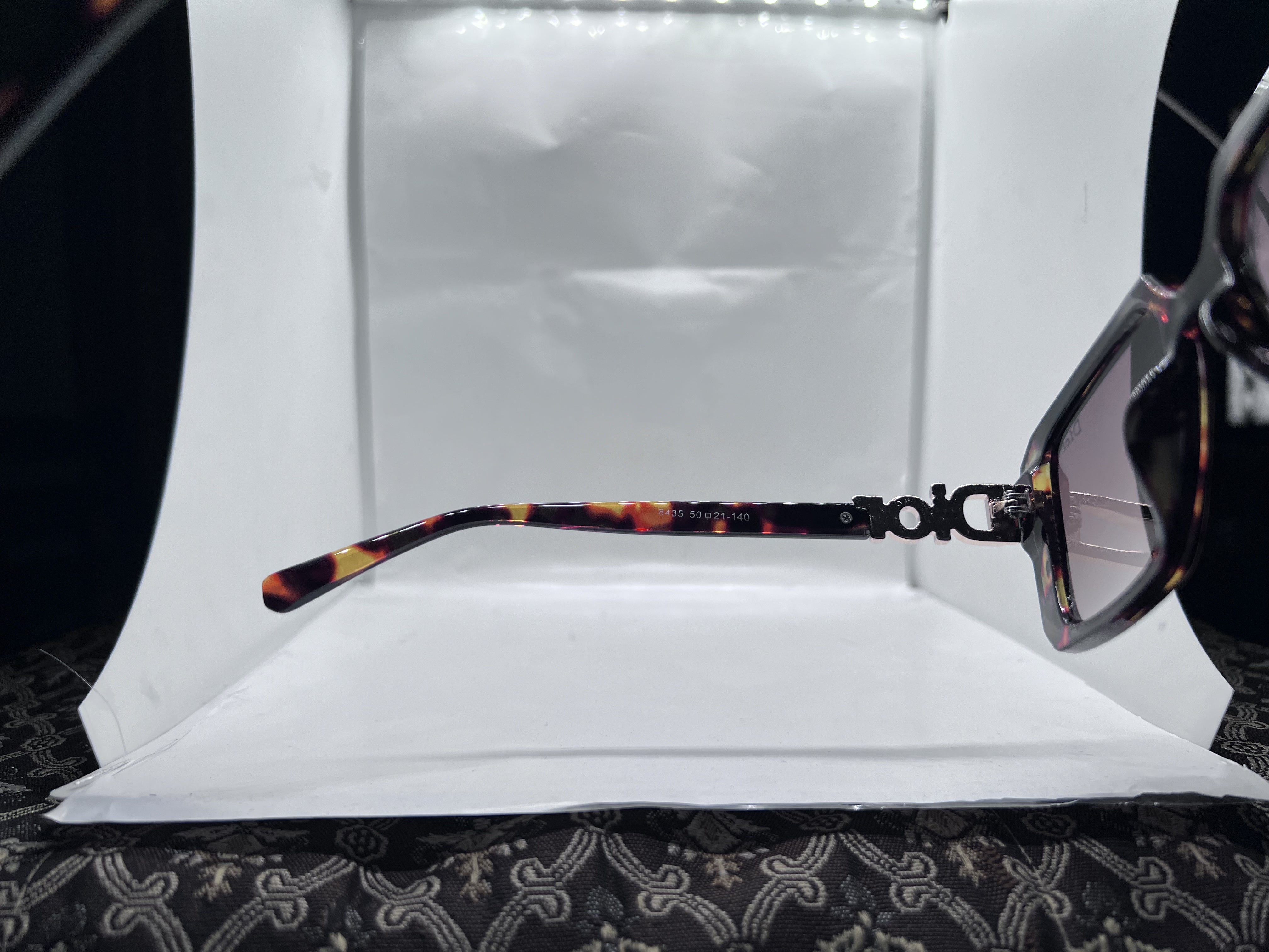 Christian Dior 8435