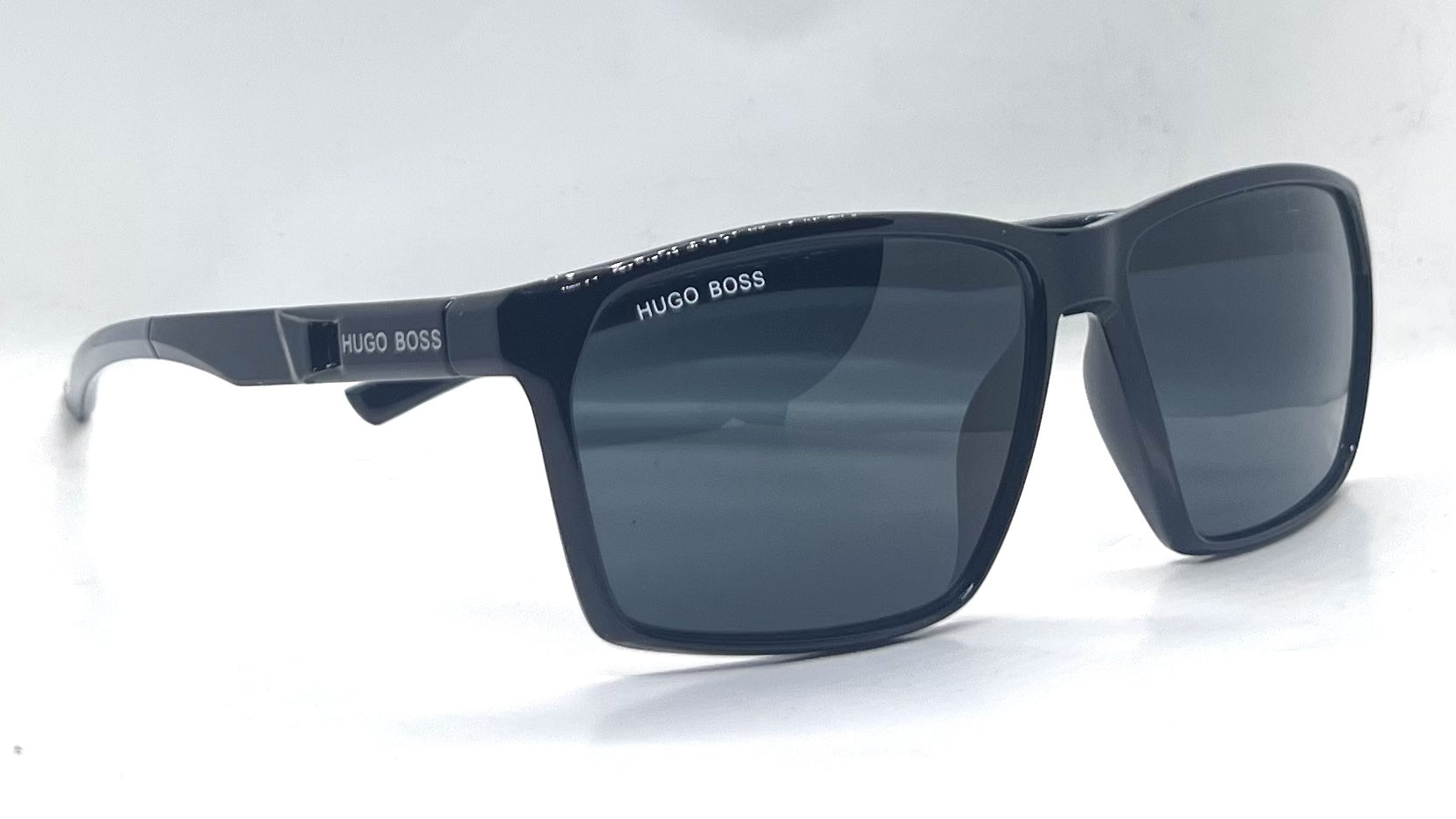 Hugo Boss 210 Glass Lens