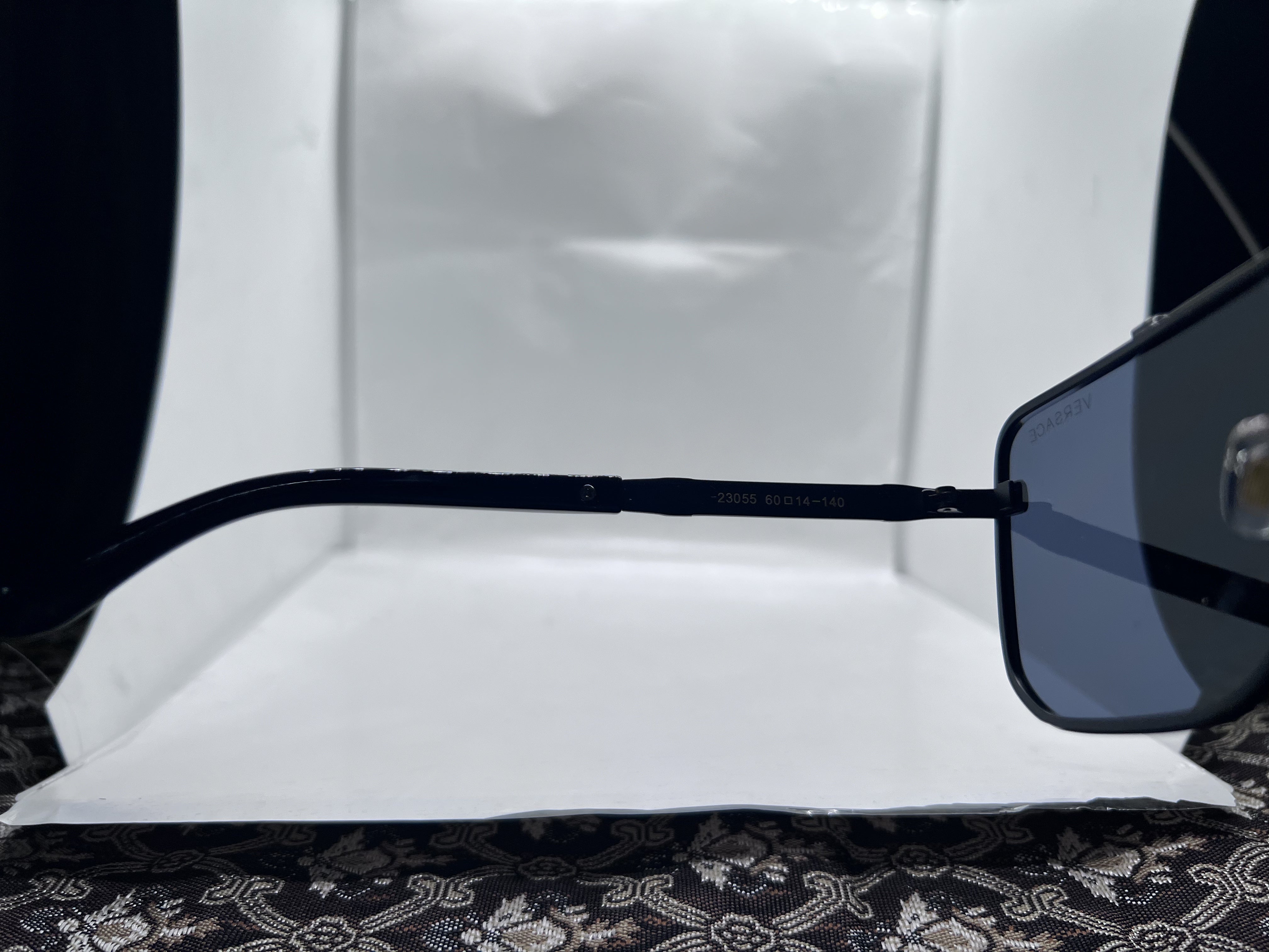Versace 23055